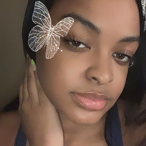 Meet your Posher, Keyani